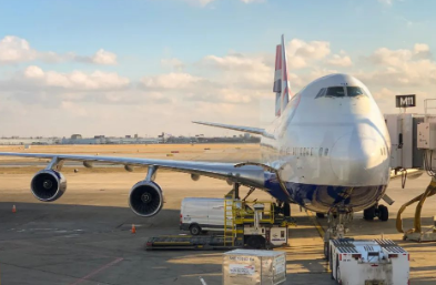 國(guó)際貨運(yùn)代理主要接受客戶貨物運(yùn)輸方面的委托，他們都能做什么？