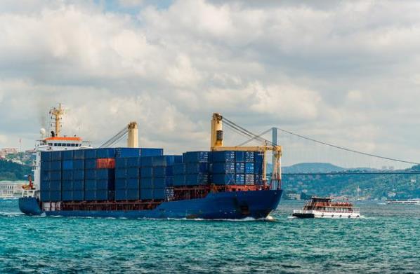 英國國際物流發(fā)展的重要性和影響有哪些？