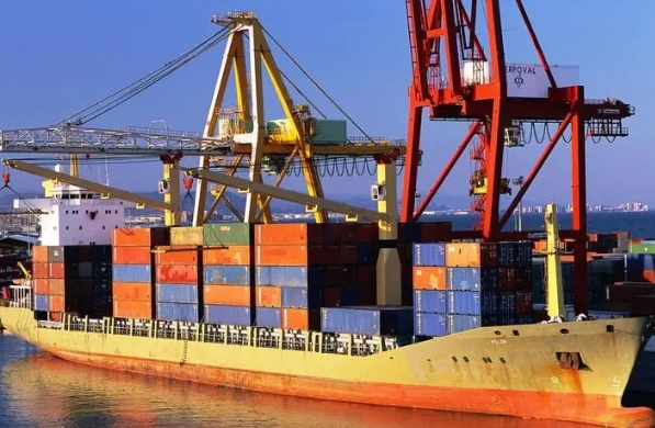 新西蘭物流是國家經(jīng)濟發(fā)展重要組成部分，為各行業(yè)發(fā)展提供重要支撐