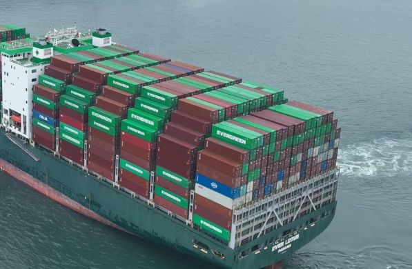 非洲海運(yùn)代理發(fā)展趨勢(shì)和變革無(wú)疑對(duì)雙方的經(jīng)濟(jì)合作產(chǎn)生深遠(yuǎn)影響