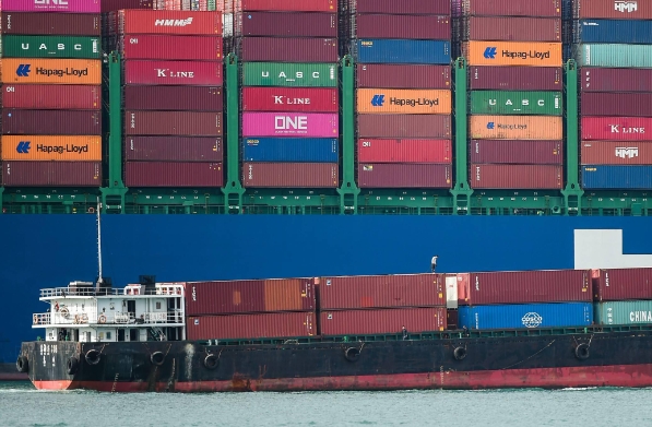 近年來巴基斯坦物流行業(yè)經(jīng)歷了一系列變革，既帶來了前所未有的機遇