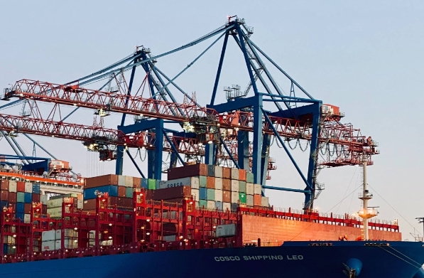 未來，東南亞貨代行業(yè)將更加注重服務(wù)質(zhì)量和客戶體驗(yàn)的提升