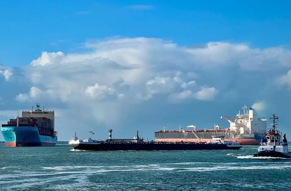 國際物流行業(yè)將繼續(xù)保持快速增長態(tài)勢，為全球經(jīng)濟發(fā)展貢獻重要力量
