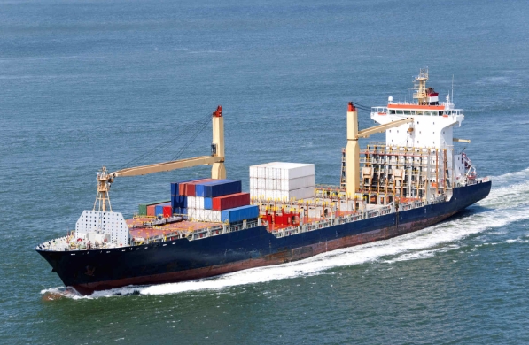 美國國際物流支撐了美國的經(jīng)濟(jì)運作，還深刻影響了全球供應(yīng)鏈的發(fā)展