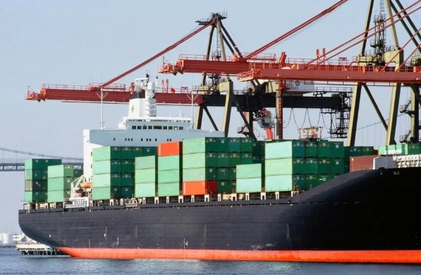 隨著信息技術(shù)的飛速發(fā)展，澳洲貨運行業(yè)迎來了智能化、數(shù)字化的轉(zhuǎn)型